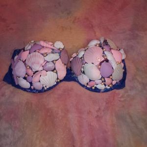 36D Mermaid Pastel Seashell Rhinestone Costume Bra